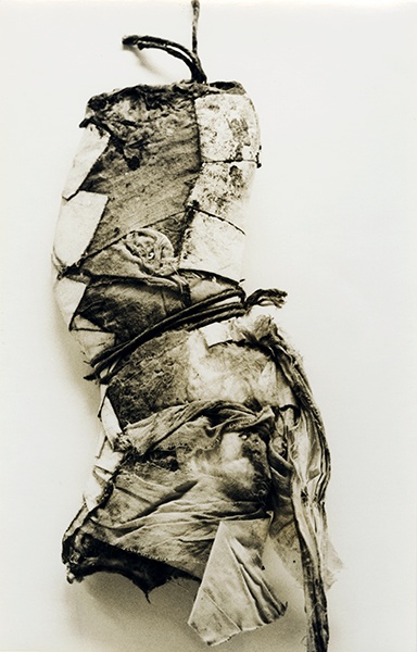 Jay DeFeo, Untitled (R. Mutt's cast), 1973